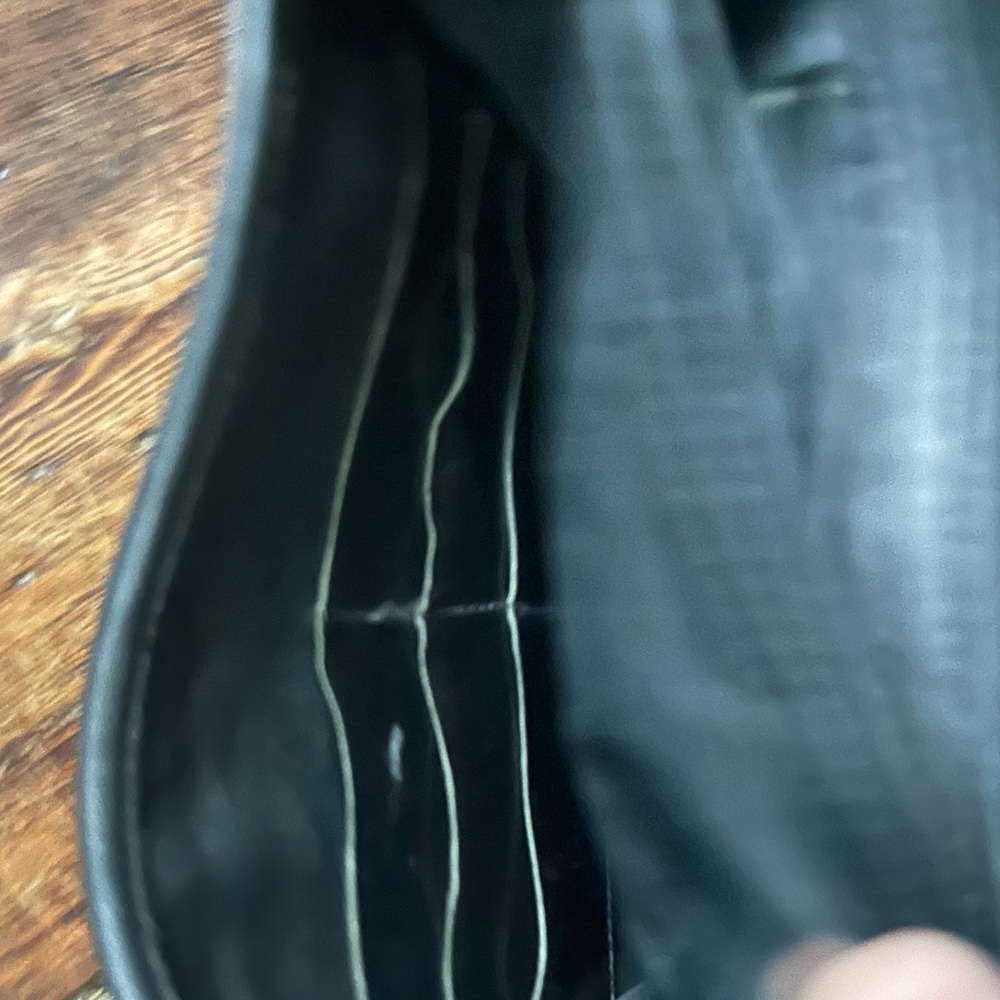 Roche Ventura Black & Brown Burma Leather Shoulder Bag - Picture 10 of 12